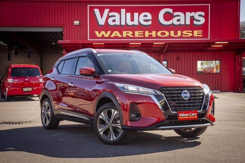 2020 Nissan Kicks X 2-Tone Interior Edition