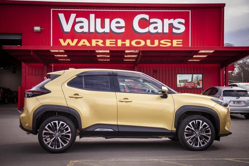 2020 Toyota Yaris Cross Hybrid Z, photo 3