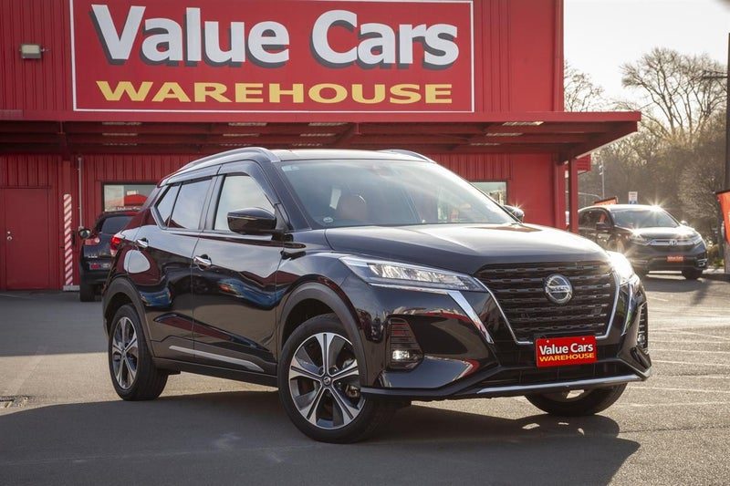 2020 Nissan Kicks X 2-Tone Interior Edition