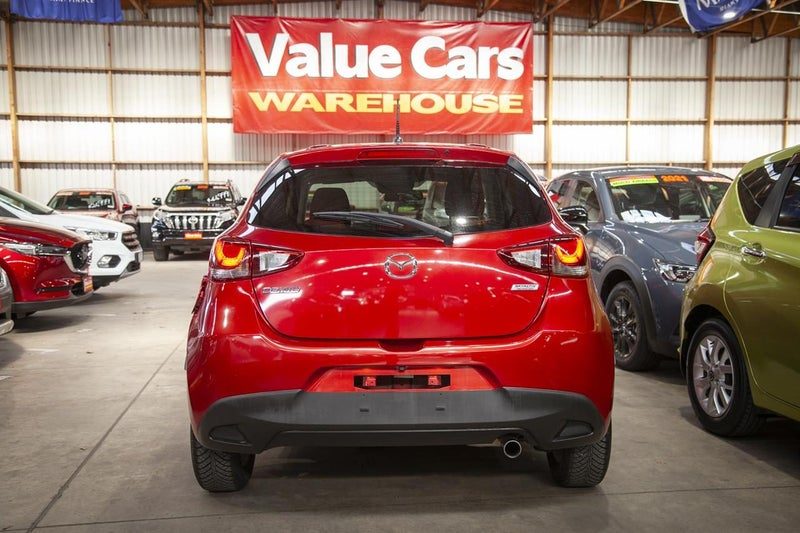 2015 Mazda Demio Mid Century, photo 2