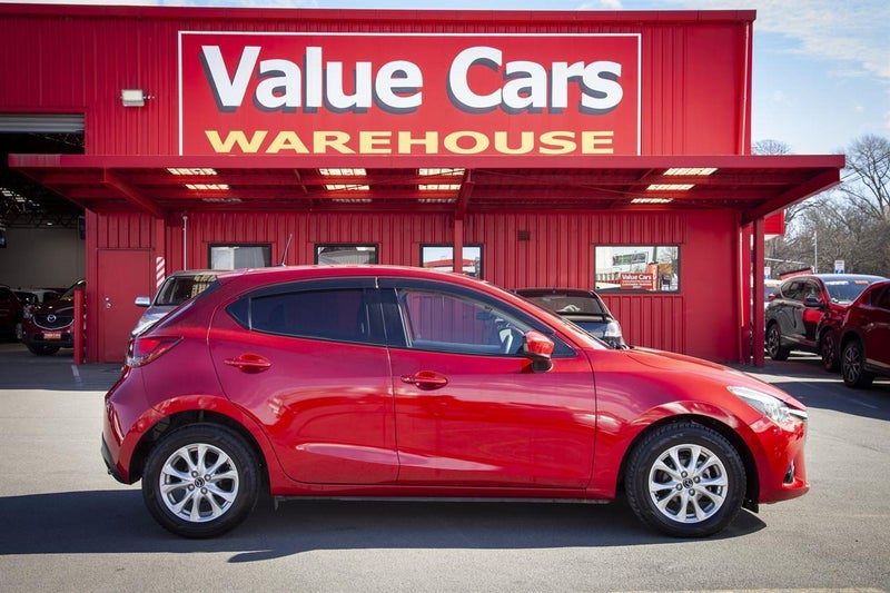 2015 Mazda Demio Mid Century, photo 3