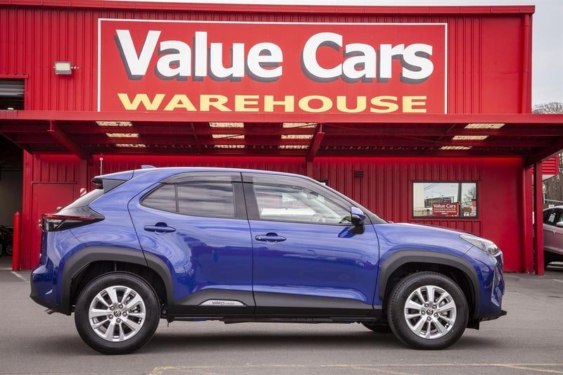 2023 Toyota Yaris Cross HYBRID G, photo 3