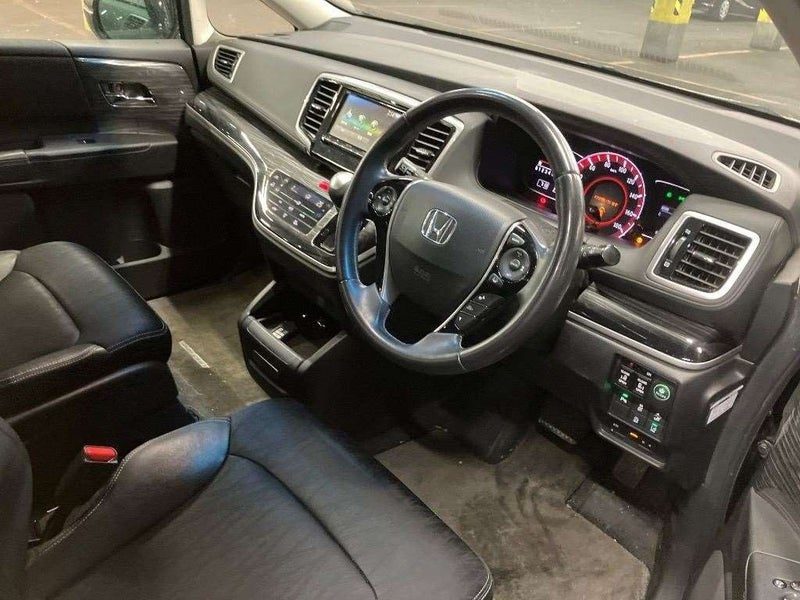 2015 Honda Odyssey Absolute 7 Seater, Luxury Seats, photo 3