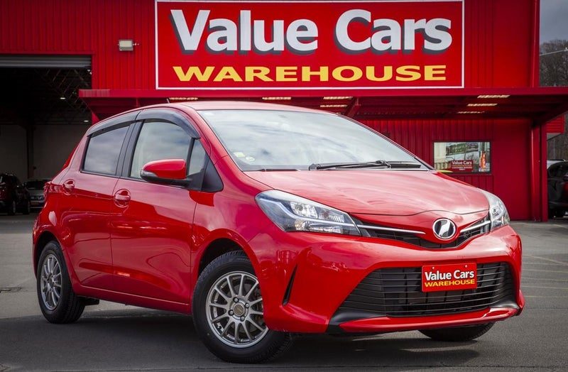 2015 Toyota Vitz F
