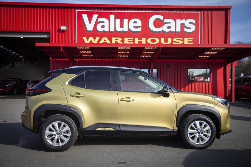 2021 Toyota Yaris Cross HYBRID G, photo 2