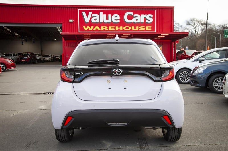 2021 Toyota Yaris G, photo 2