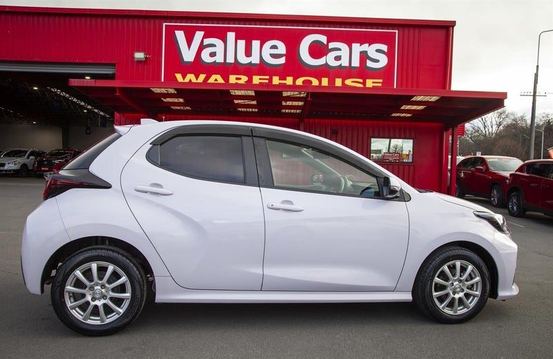 2021 Toyota Yaris G, photo 3