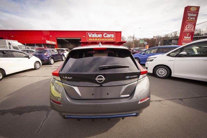 2021 Nissan Leaf 40Kwh Urban Chrome, photo 2