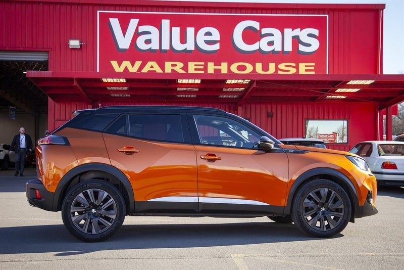 2021 Peugeot 2008 GT 1.2PT/8AT, photo 3