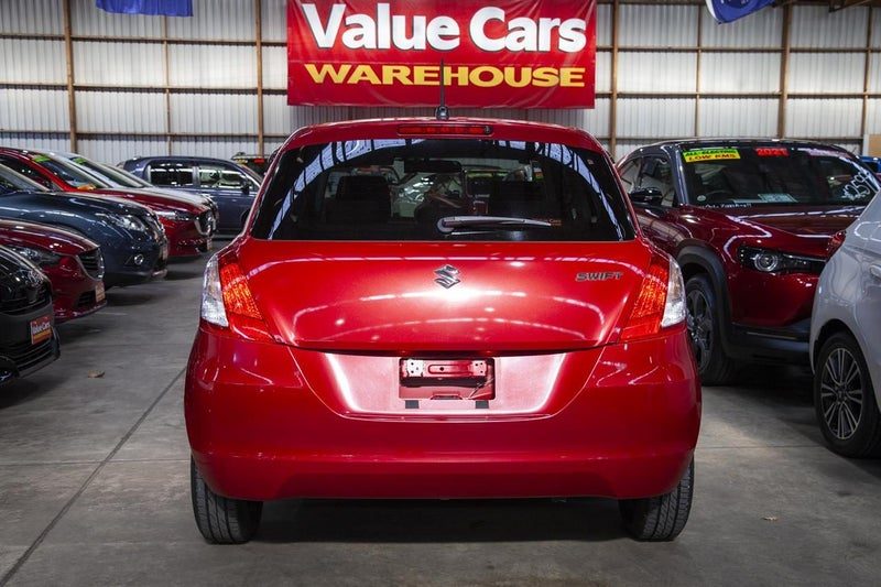 2015 Suzuki Swift XG, photo 2