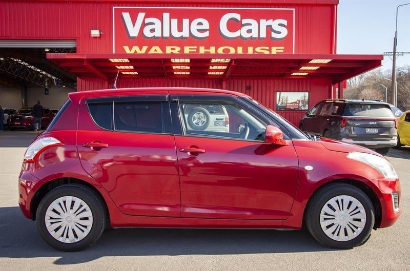 2015 Suzuki Swift XG, photo 3