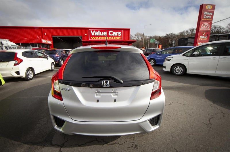 2016 Honda Fit 13G F PACKAGE FINE EDITION, photo 2