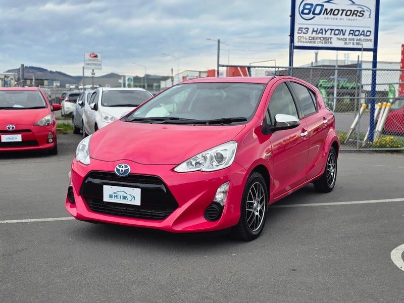 2016 Toyota Aqua S, main photo