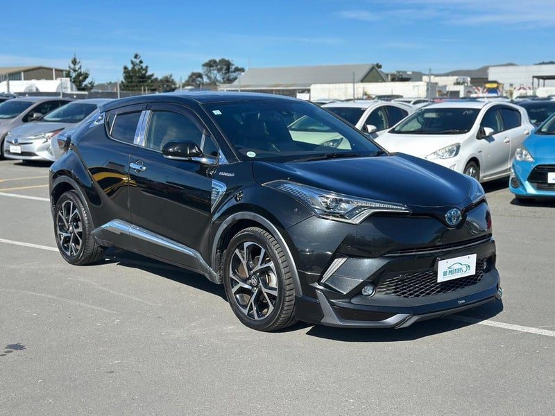 2017 Toyota C-HR G, photo 3