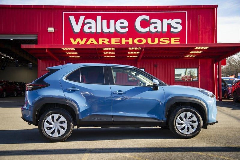 2022 Toyota Yaris Cross Hybrid X, photo 3