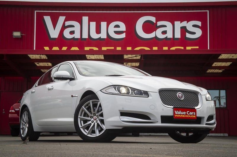 2014 Jaguar XF 2.0 Luxury