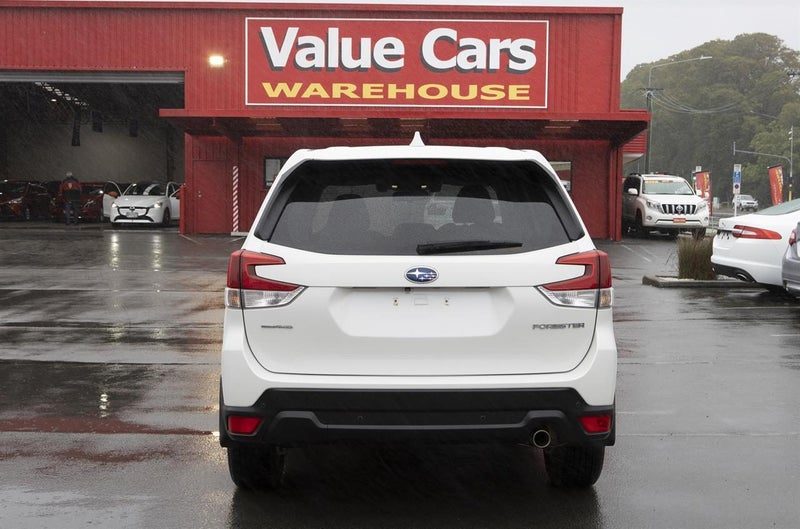 2019 Subaru Forester Touring 4WD, photo 2
