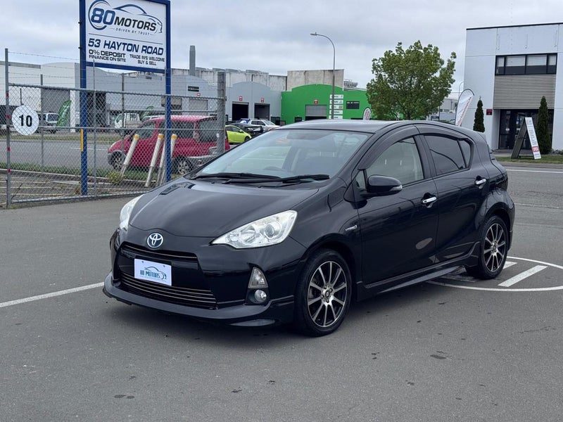 2012 Toyota Aqua S Push button start & Low kms!!, main photo