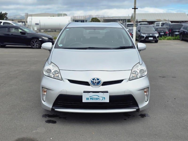 2012 Toyota Prius S Model Push Bottom Start, photo 2