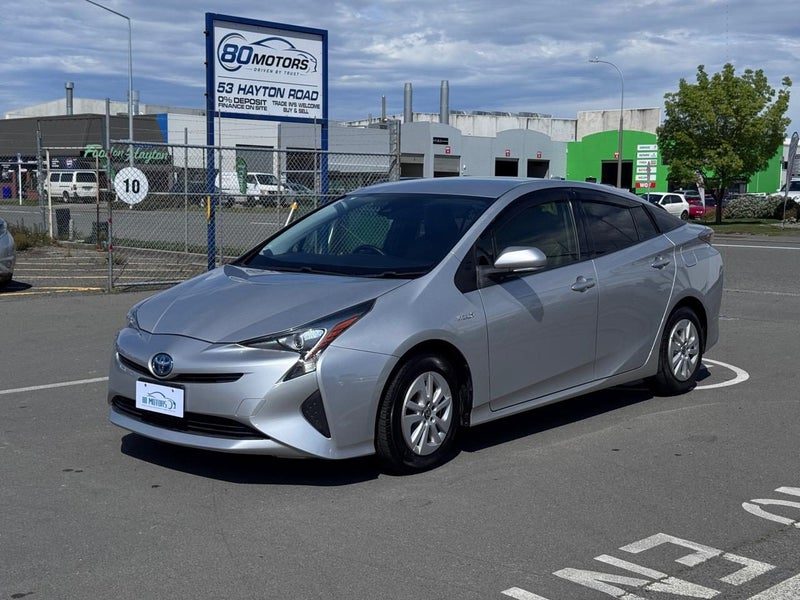 2016 Toyota Prius S Model With Push Button Start