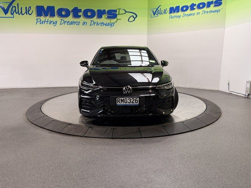 2024 Volkswagen Golf R-LINE 1.4PT/8AT, photo 2