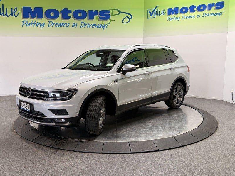 2018 Volkswagen Tiguan TSI, photo 3
