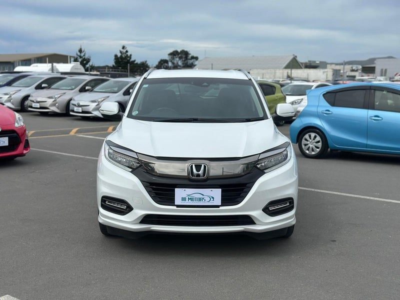 2018 Honda Vezel Hybrid Z - Premium Edition, photo 2