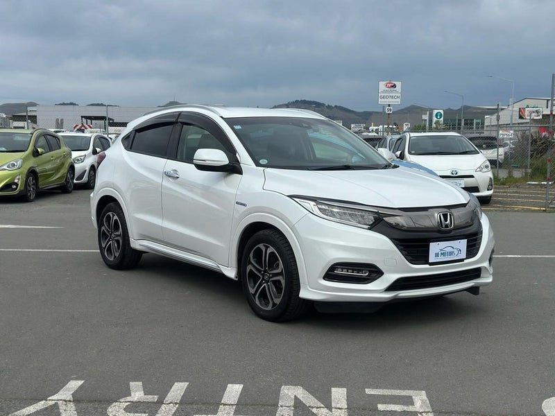 2018 Honda Vezel Hybrid Z - Premium Edition, photo 3