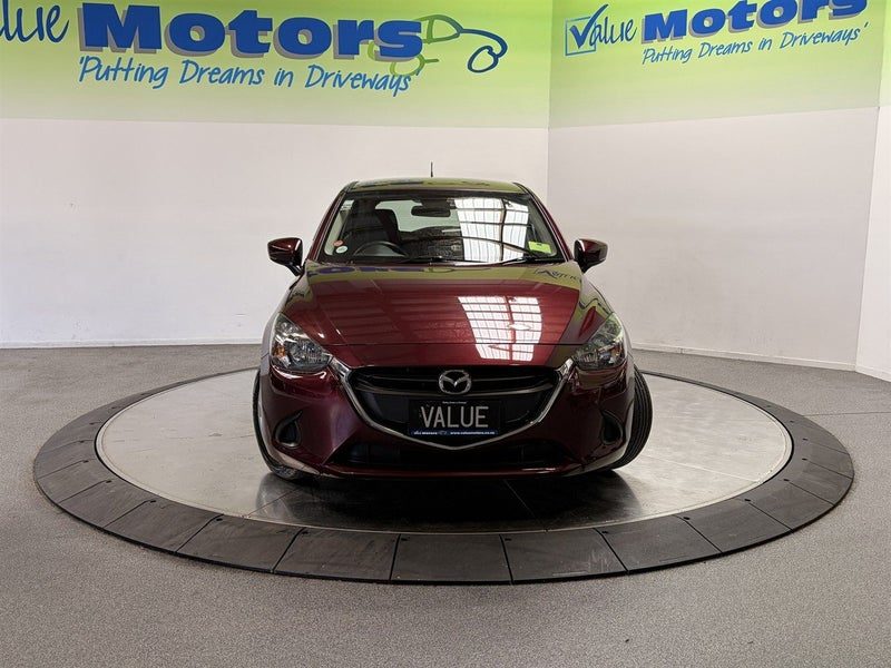 2017 Mazda Demio 2 NEW SHAPE with LOW KMS, photo 2
