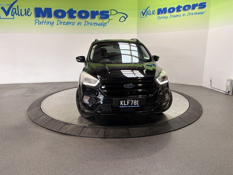 2017 Ford Escape TITANIUM AWD BLACK PACK, photo 2