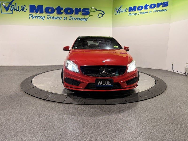 2013 Mercedes-Benz A 180 BLACK PACK .. HOT HATCH!!, photo 2