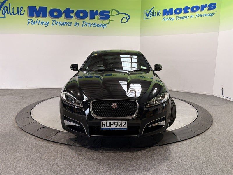 2015 Jaguar XF 2.0L R-SPORT STUNNER!!, photo 2