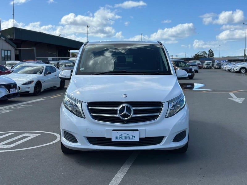 2015 Mercedes-Benz V 220 d 7 Seater, photo 2