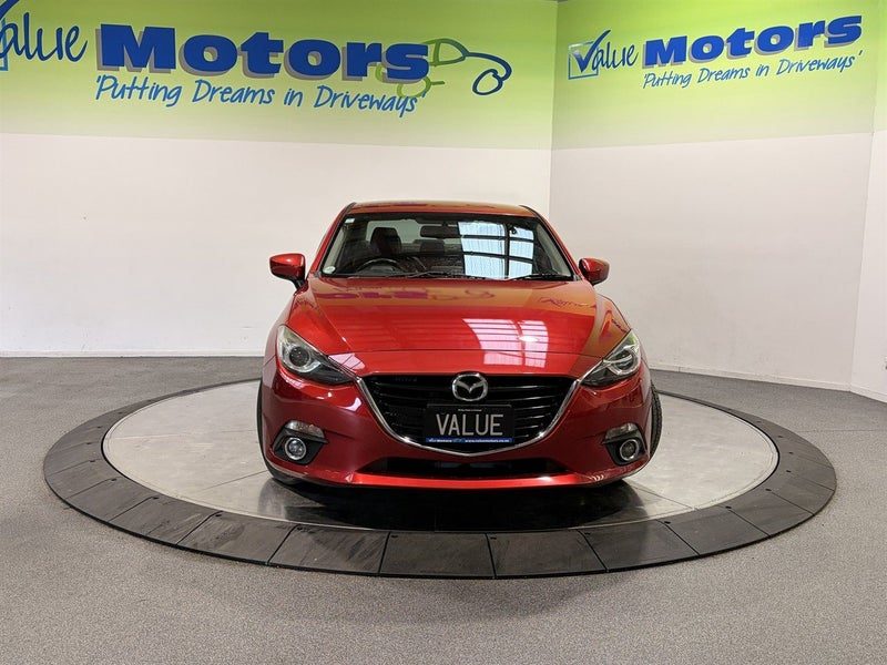 2014 Mazda Axela HYBRID MODEL with LEATHER, photo 2