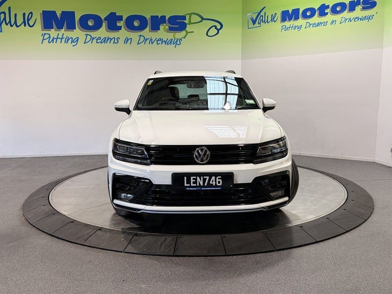 2018 Volkswagen Tiguan R-Line, photo 2