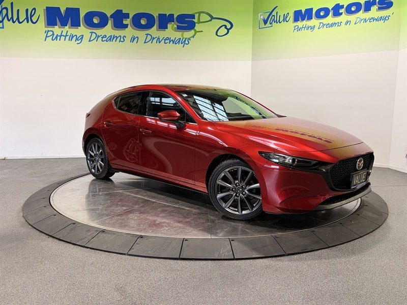 2019 Mazda 3 NEW SHAPE, SHARP LOOKING CARS!!