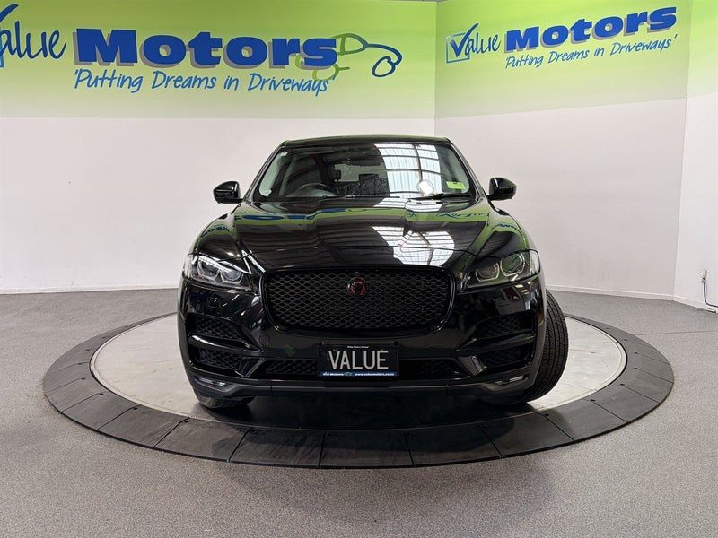 2017 Jaguar F-PACE 2.0D ALL WHEEL DRIVE in BLACK, photo 2