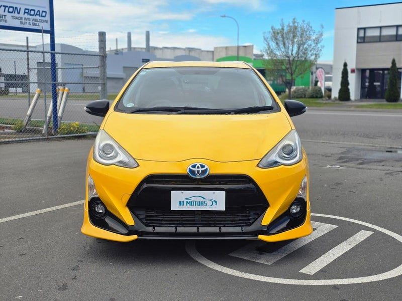 2015 Toyota Aqua S, photo 2