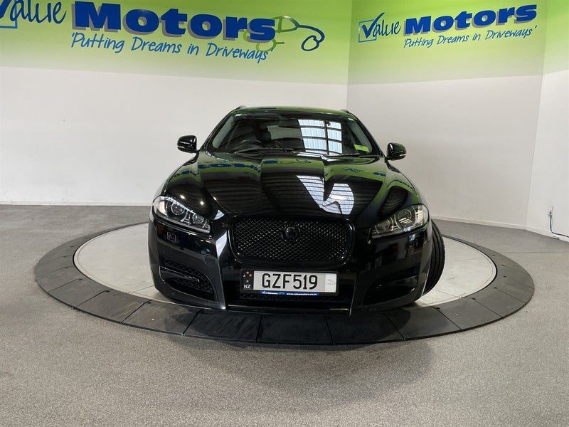 2013 Jaguar XF Luxury, photo 2