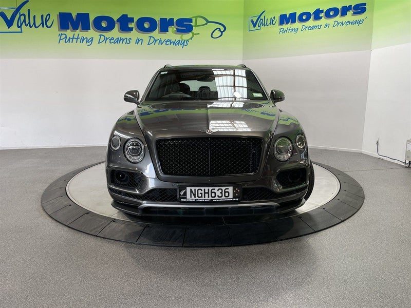 2019 Bentley Bentayga, photo 2