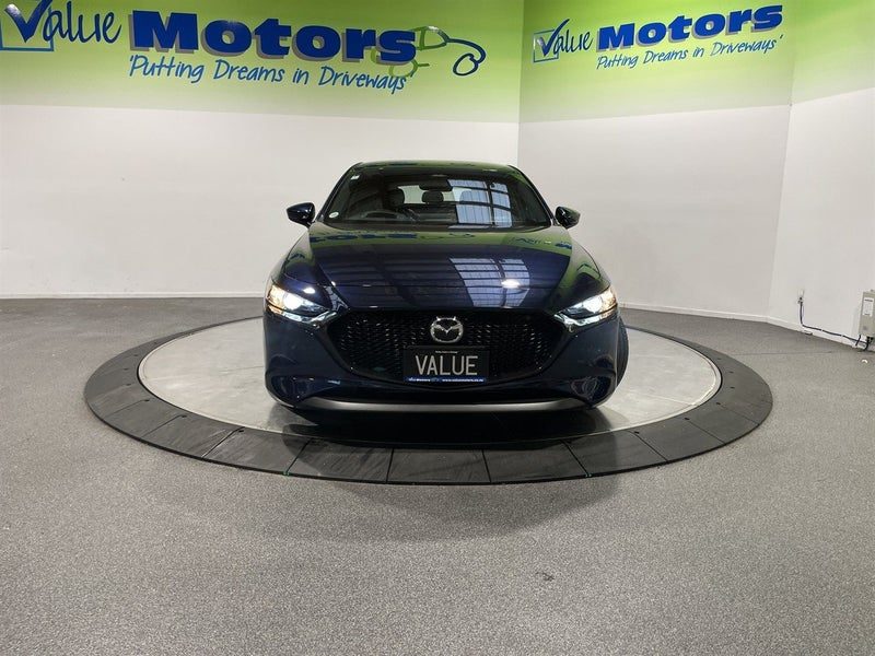 2023 Mazda 3 NEW SHAPE, SHARP LOOKING CARS!!, photo 2