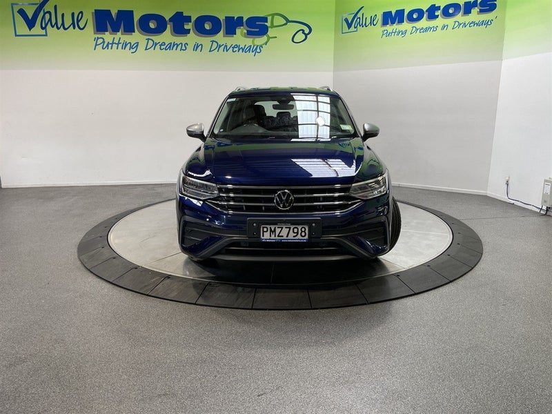 2022 Volkswagen Tiguan ALLSPACE 7 SEAT .. 1 OWNER, photo 2