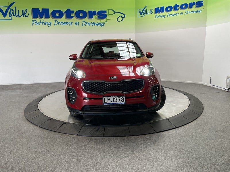 2018 Kia Sportage URBAN LX with APPEALING LOW KMS, photo 2