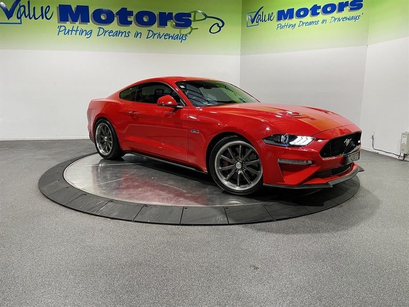 2018 Ford Mustang 5.0L GT RED GOES FASTER !!