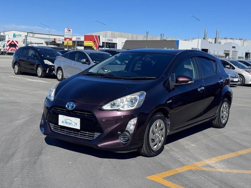 2017 Toyota Aqua S Model Push button start!!, main photo
