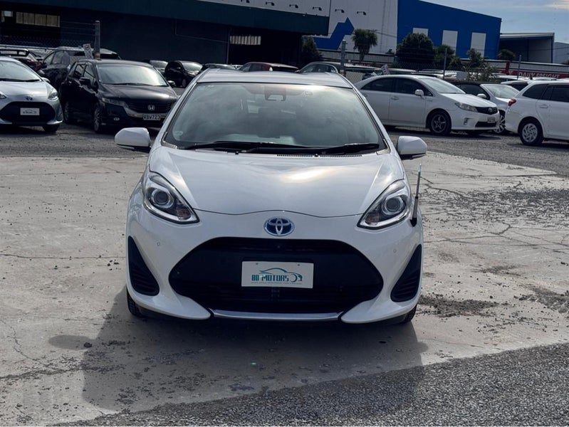 2021 Toyota Aqua L Reverse Camera & Sensor, photo 2