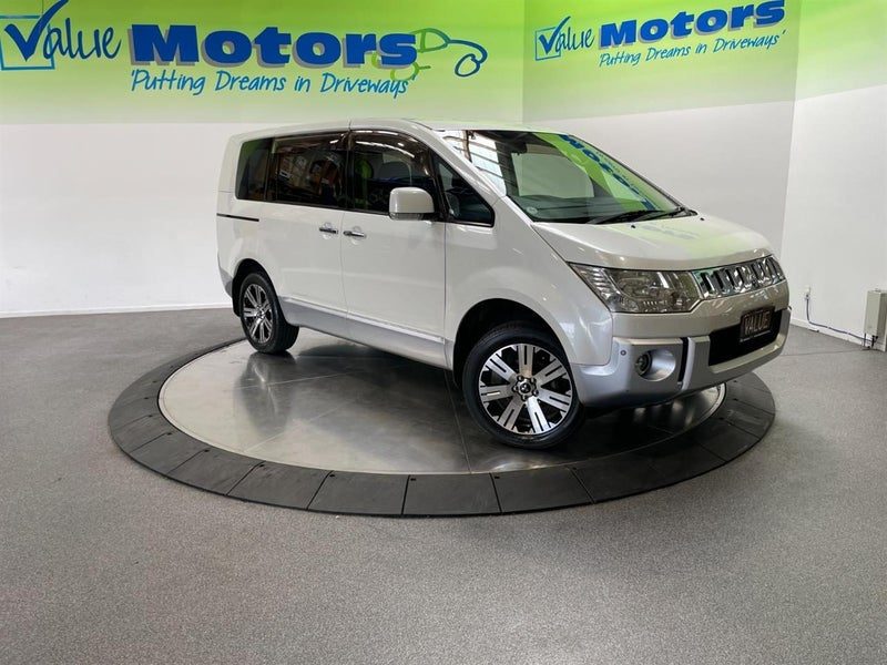 2012 Mitsubishi Delica 4WD ADVENTURE SPECIAL!!
