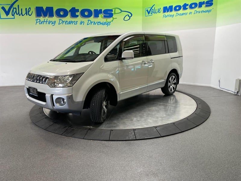2012 Mitsubishi Delica 4WD ADVENTURE SPECIAL!!, photo 3