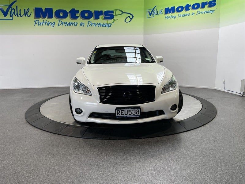2014 Nissan Fuga 370 GT, photo 2