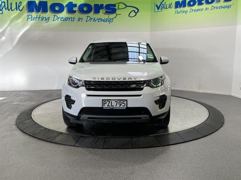 2017 Land Rover Discovery Sport SE, photo 2